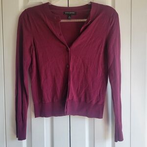 Banana Republic Women's Burgundy Sweater